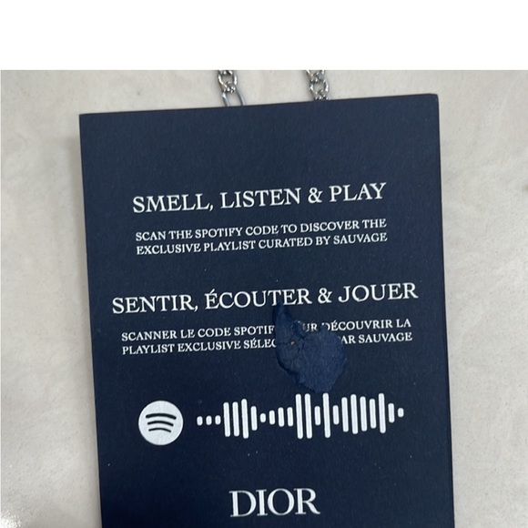 DIOR SAUVAGE ELIXIR GUITAR PICK NECKLACE UNISEX - Picture 3 of 8